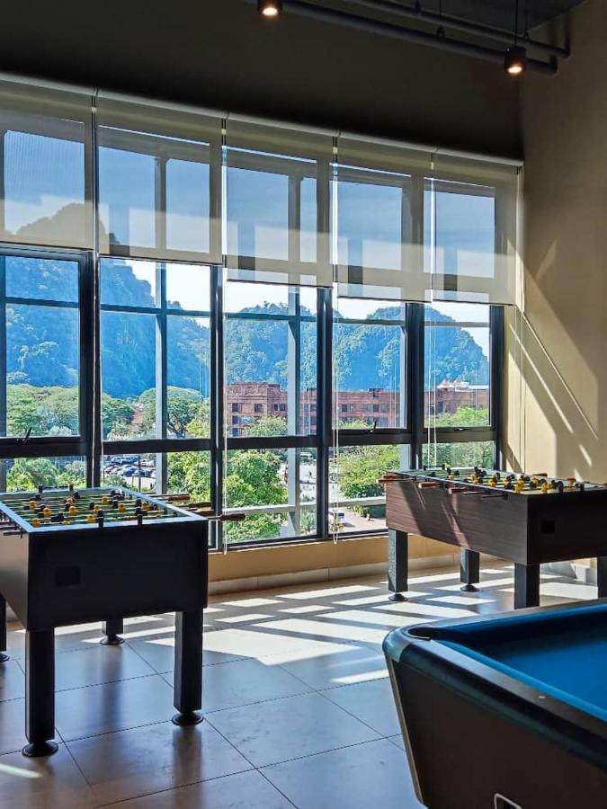 Hotspring 2 With Themepark View Sunway Onsen 8 Pax * Tambun