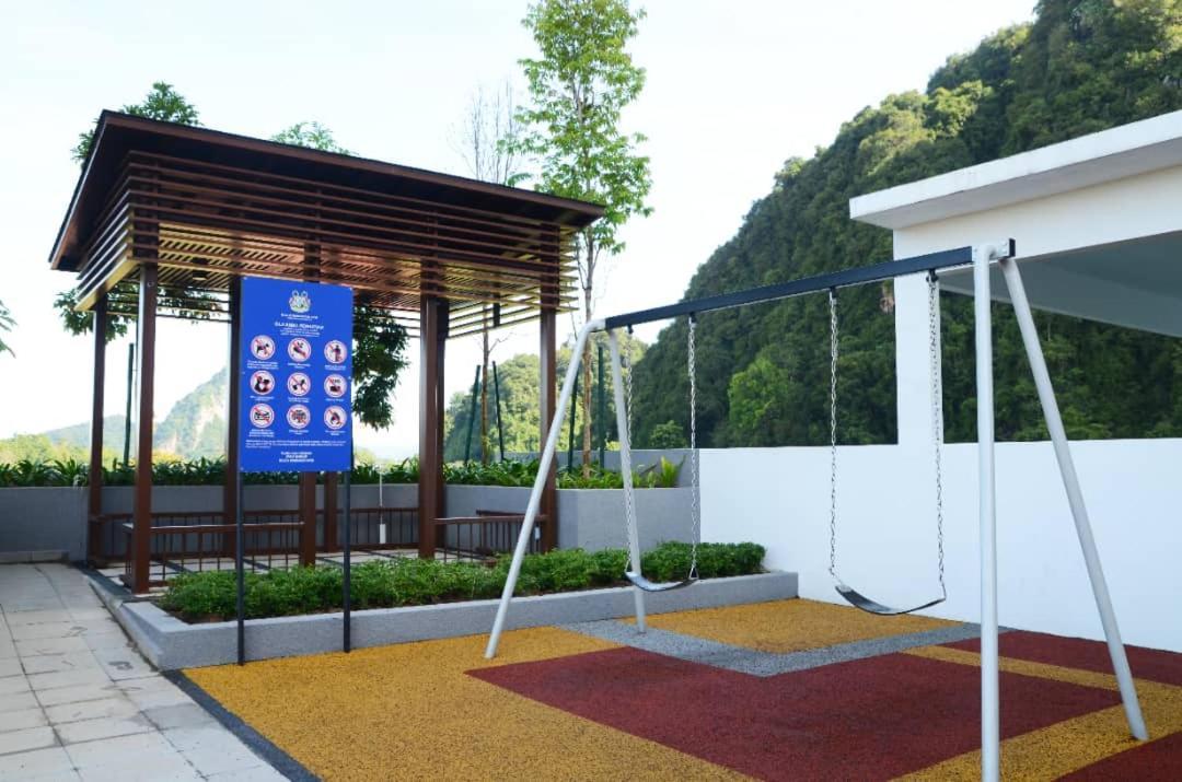 Hotspring 2 With Themepark View Sunway Onsen 8 Pax